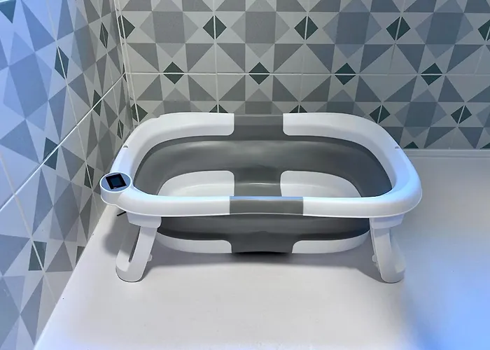 2 A 8 Personnes Style Avec Garage Prive Et Jardin